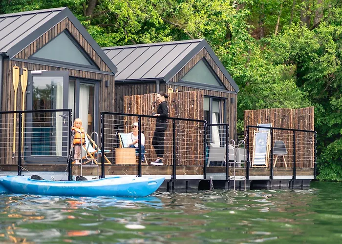 Na Wodzie - Mazury Resort *